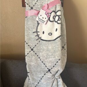 Hello Kitty Gray Blanket